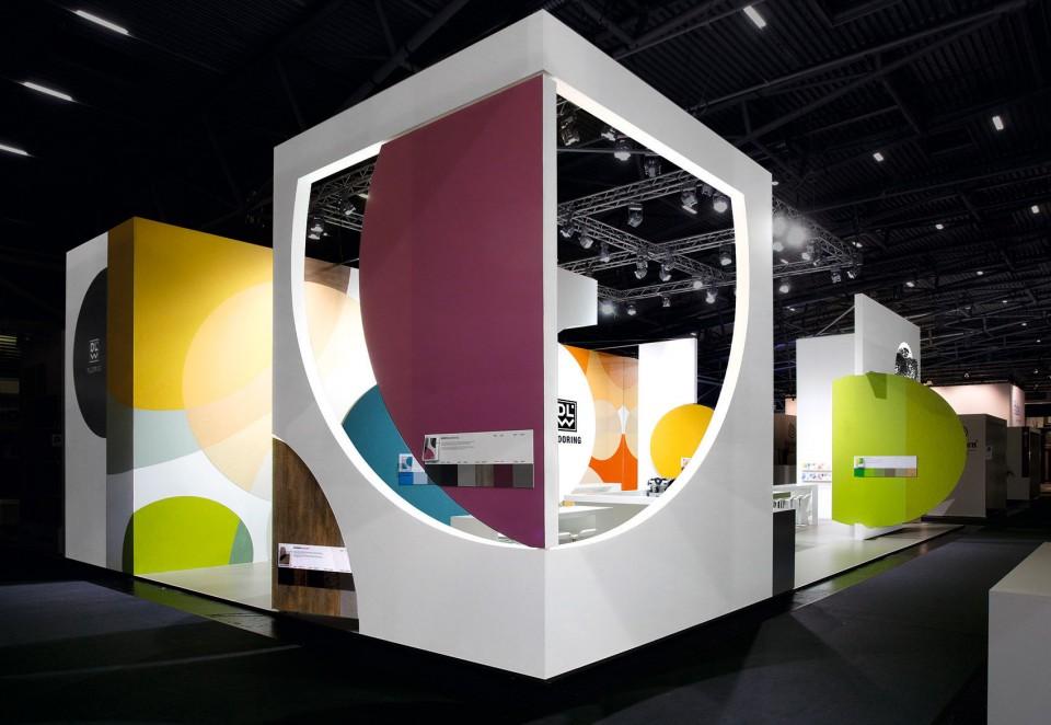 企業(yè)產(chǎn)品展廳設(shè)計(jì)效果圖4 企業(yè)產(chǎn)品展廳設(shè)計(jì)效果圖4