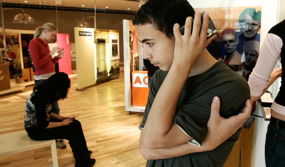 深圳多媒體展廳施工組織設(shè)計2 深圳多媒體展廳施工組織設(shè)計2