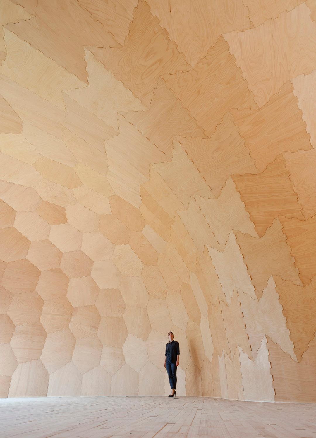 國外裝配的輕型木殼展覽館展廳設(shè)計(jì)圖1 國外裝配的輕型木殼展覽館展廳設(shè)計(jì)圖1