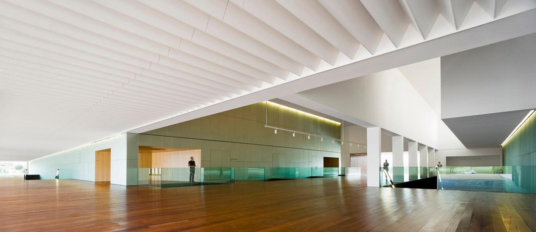 市政會議及展覽設(shè)計的中心要點圖3 市政會議及展覽設(shè)計的中心要點圖3