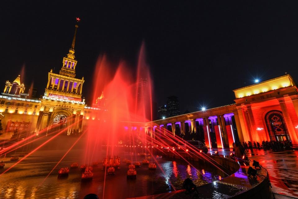 國際家具展覽會(huì)展廳設(shè)計(jì)即將在上海閃亮登場(chǎng)1 國際家具展覽會(huì)展廳設(shè)計(jì)即將在上海閃亮登場(chǎng)1