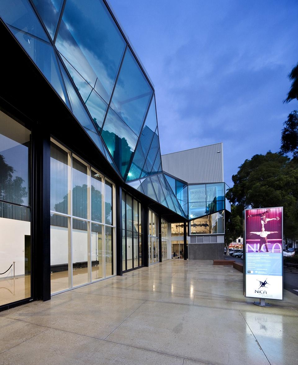 廣東智能化產(chǎn)品展廳設(shè)計需求1 廣東智能化產(chǎn)品展廳設(shè)計需求1