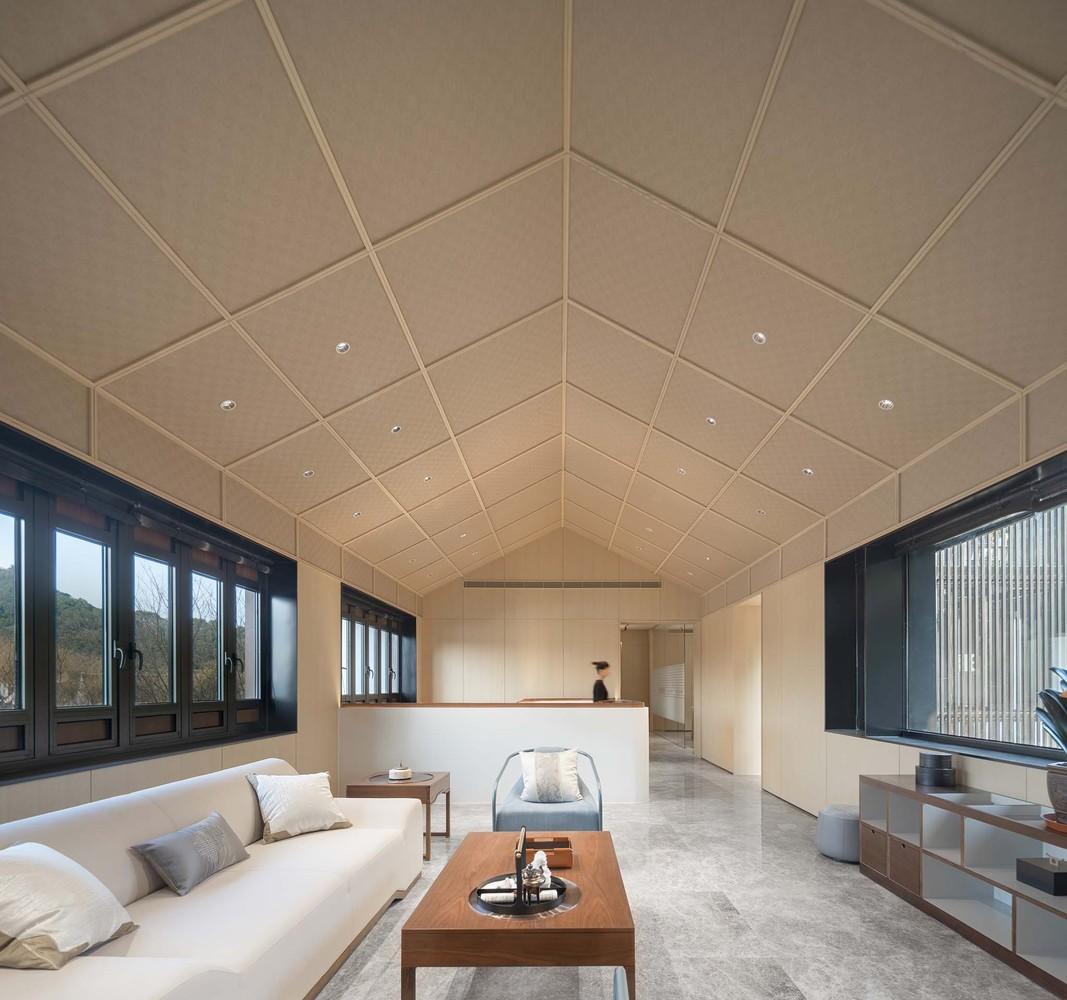 10_%E4%BA%8C%E5%B1%82%E4%BC%9A%E5%AE%A2%E5%8E%85_Reception_Hall.jpg 10_%E4%BA%8C%E5%B1%82%E4%BC%9A%E5%AE%A2%E5%8E%85_Reception_Hall.jpg