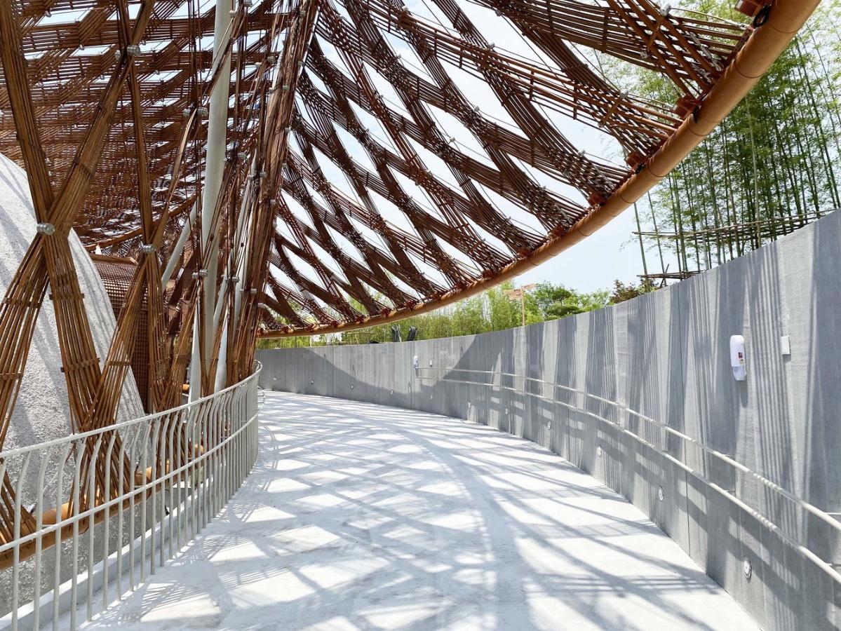 %E4%B8%9C%E4%BE%A7%E5%9D%A1%E9%81%93%E6%B8%B8%E5%BB%8A.jpg %E4%B8%9C%E4%BE%A7%E5%9D%A1%E9%81%93%E6%B8%B8%E5%BB%8A.jpg