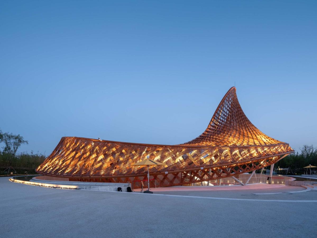 TIME4640.jpg TIME4640.jpg