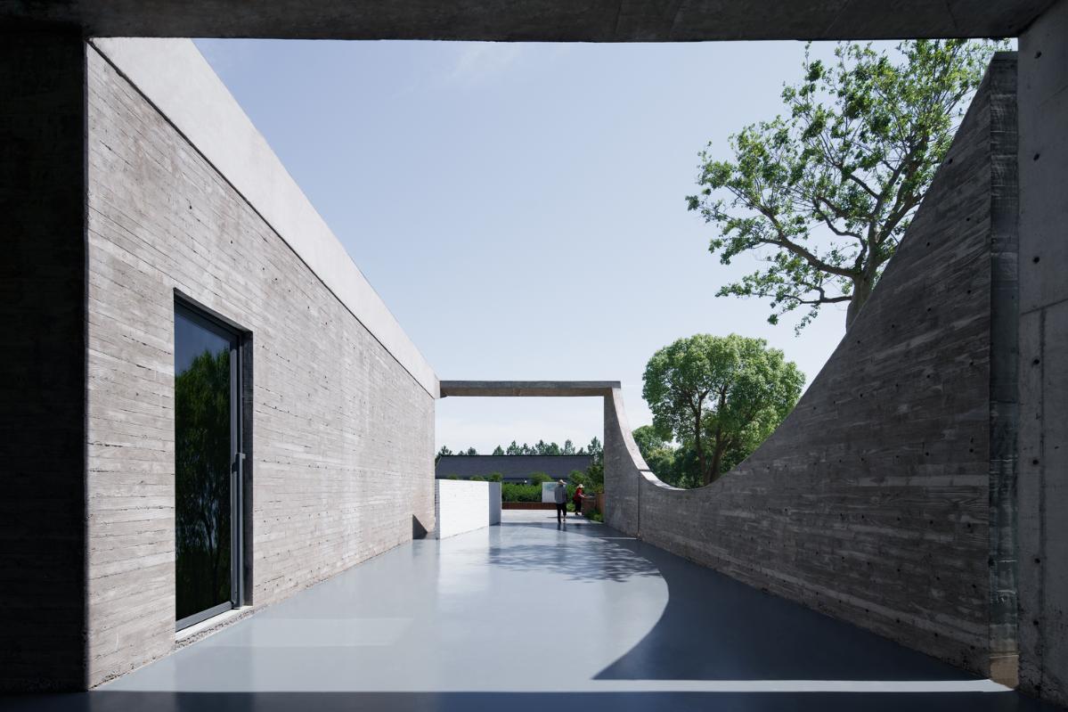 13.豁口-“月亮墻”回望.jpg 13.豁口-“月亮墻”回望.jpg