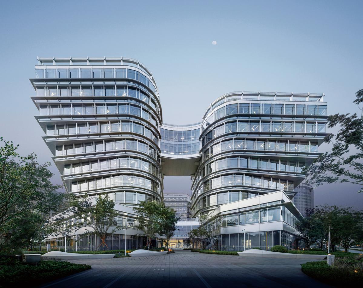 feature (1).jpg feature (1).jpg