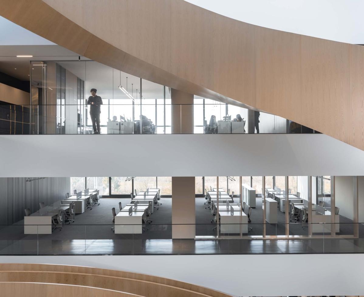 14_開(kāi)放與半開(kāi)放的辦公區(qū)Open_and_half-opened_office_areas?吳清山.jpg 14_開(kāi)放與半開(kāi)放的辦公區(qū)Open_and_half-opened_office_areas?吳清山.jpg