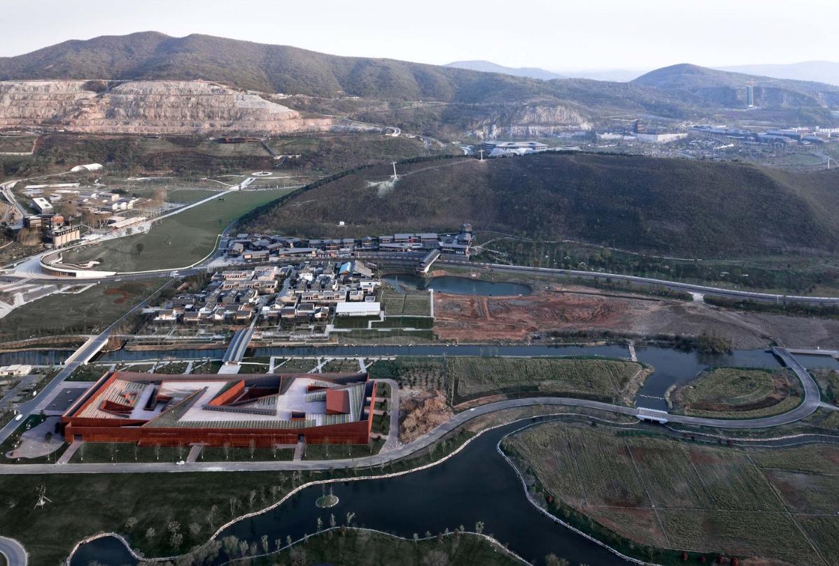 02_北側(cè)鳥(niǎo)瞰?侯博文.jpg 02_北側(cè)鳥(niǎo)瞰?侯博文.jpg